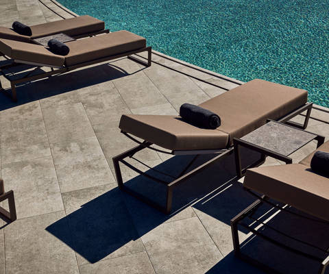 Zelia Resort Halkidiki Swimming Pool sunbeds
