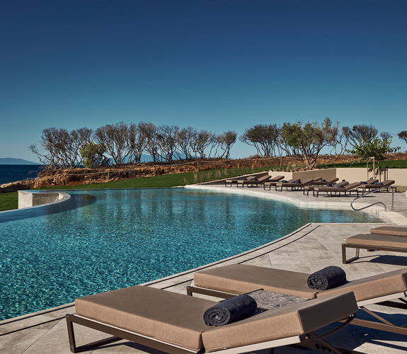 Zelia Resort Halkidiki Swimming Pool, sunbeds and garden view
