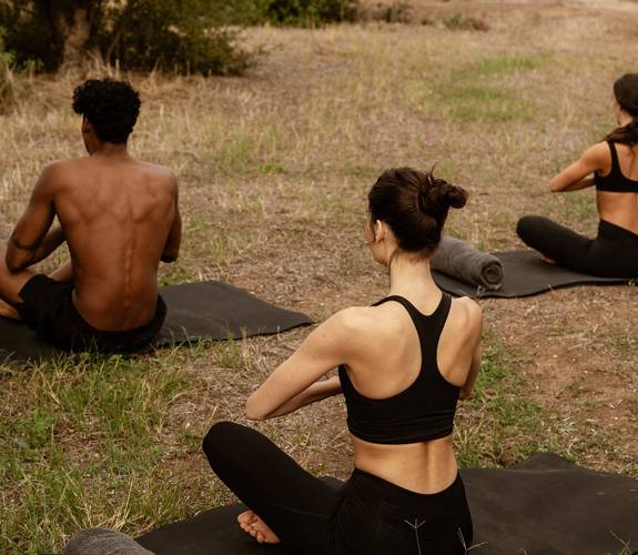 Yoga 2
