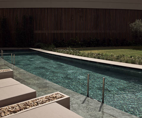 Zelia Resort Halkidiki Deluxe Double Swim Up pool and sunbeds
