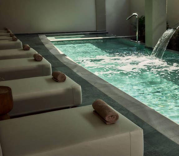 Zelia Resort Halkidiki Spa indoor pool and sunbeds
